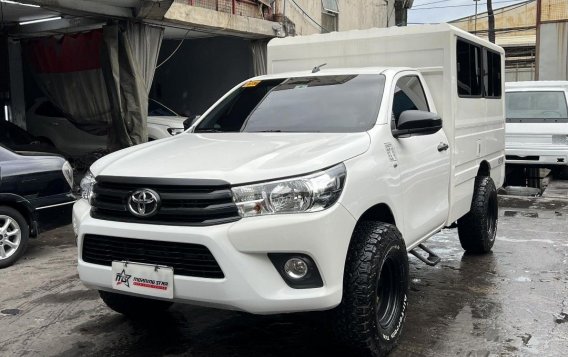 White Toyota Hilux 2016 for sale in Manual-1