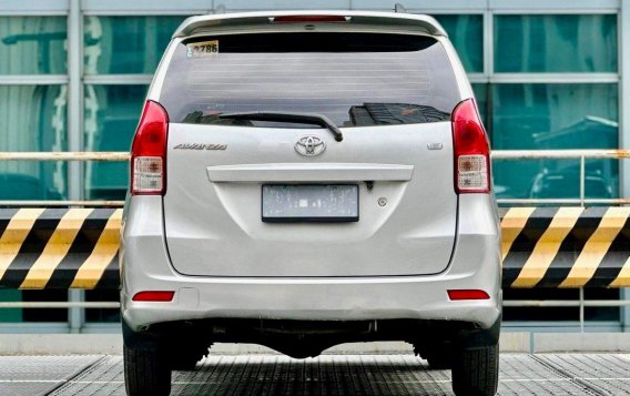 White Toyota Avanza 2014 for sale in -9