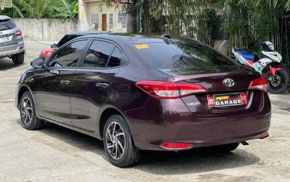 Sell White 2022 Toyota Vios in Manila-3