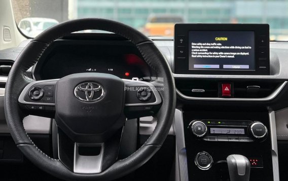 2022 Toyota Veloz in Makati, Metro Manila-8