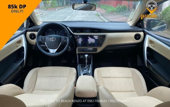 White Toyota Altis 2018 for sale in Manila-2