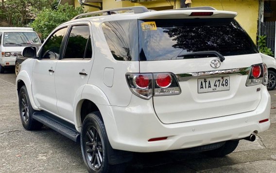 Sell White 2015 Toyota Fortuner in Manila-8
