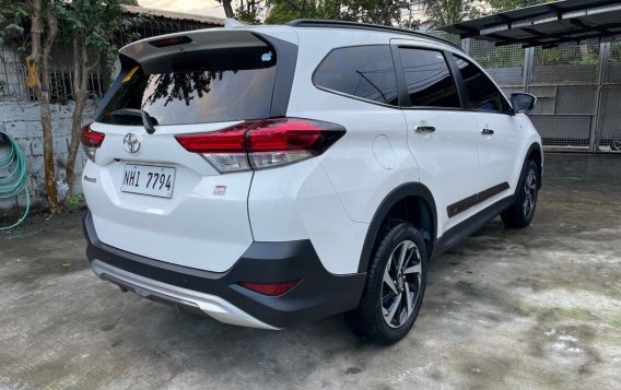 White Toyota Rush 2023 for sale in -3