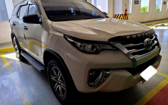 White Toyota Fortuner 2019 for sale in Automatic-1