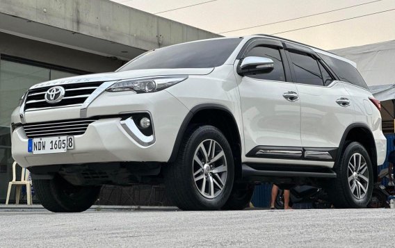 White Toyota Fortuner 2016 for sale in Manila-1