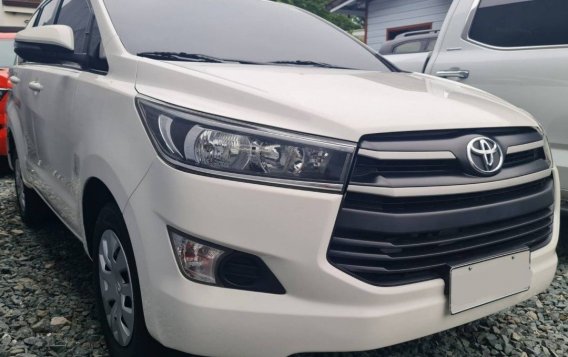 White Toyota Innova 2018 for sale in Quezon City-1