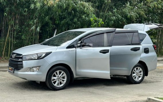 2018 Toyota Innova  2.0 J Gas MT in Manila, Metro Manila-20