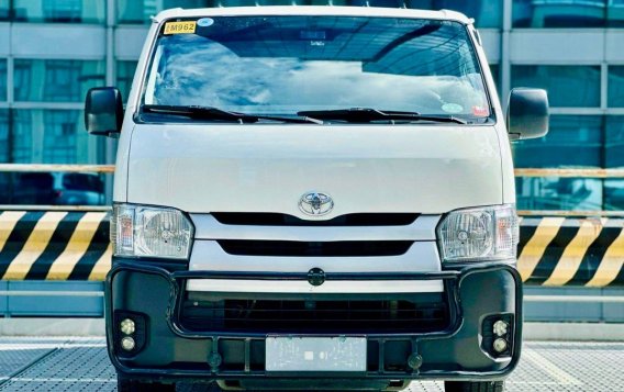 Sell White 2018 Toyota Hiace in Makati