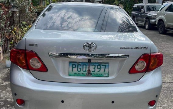 Sell White 2010 Toyota Altis in Marikina-1