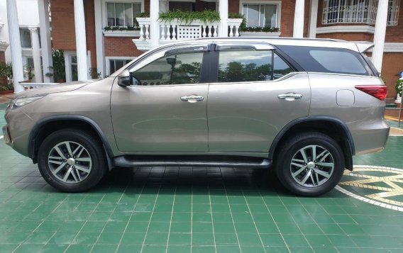 Sell Bronze 2018 Toyota Fortuner in Quezon City-7