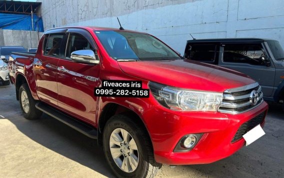 White Toyota Hilux 2017 for sale in Mandaue