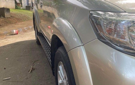Sell White 2013 Toyota Fortuner in Pasig-3