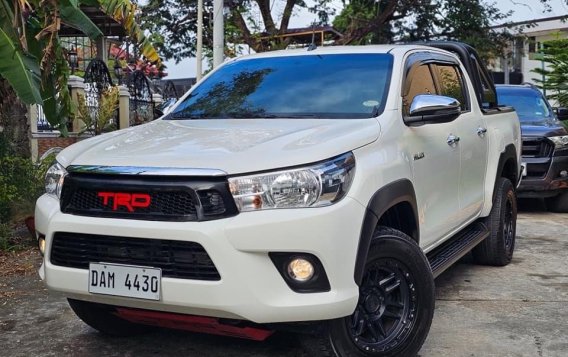 Sell White 2019 Toyota Hilux in Manila