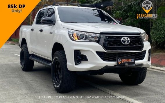 Selling White Toyota Conquest 2018 in Manila-8