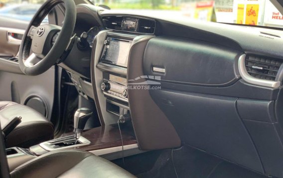 2018 Toyota Fortuner  2.4 V Diesel 4x2 AT in Manila, Metro Manila-2