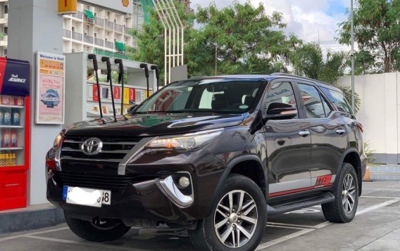 Sell White 2018 Toyota Fortuner in Manila-4