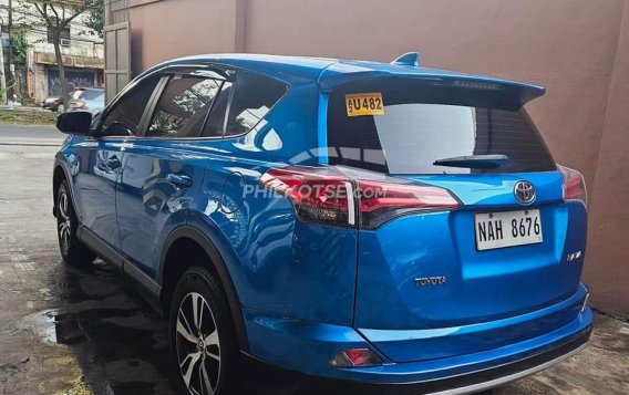 2018 Toyota RAV4 in Quezon City, Metro Manila-6