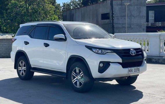 Sell White 2018 Toyota Fortuner in Parañaque