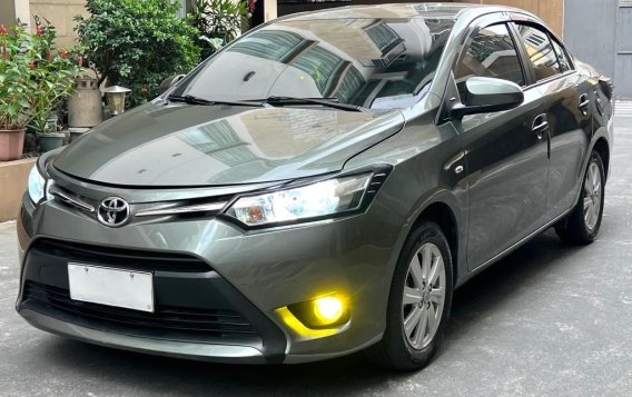 Selling White Toyota Vios 2017 in Manila-3