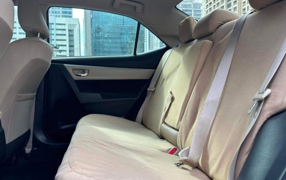 White Toyota Altis 2014 for sale in Makati-9