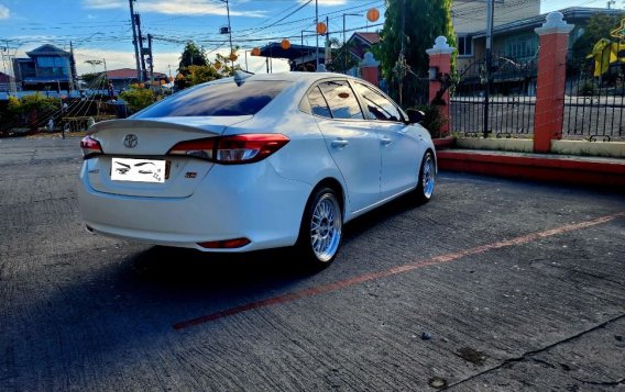 Sell White 2019 Toyota Vios in Caloocan-6