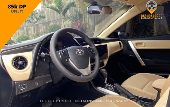 White Toyota Altis 2019 for sale in Manila-3