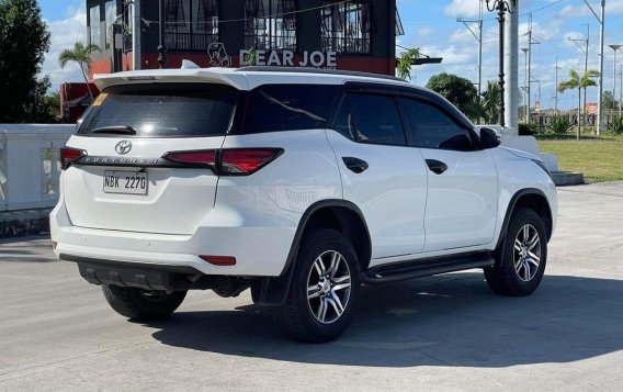 Sell White 2018 Toyota Fortuner in Parañaque-4