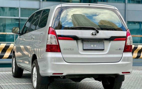 Sell White 2015 Toyota Innova in Makati-7