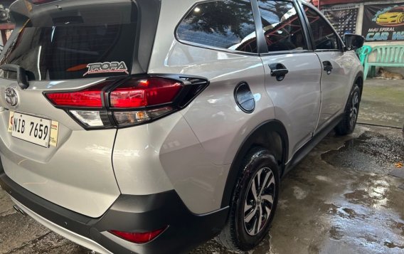White Toyota Rush 2022 for sale in Quezon City