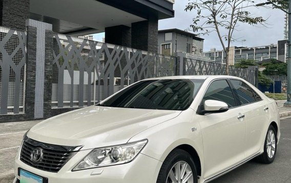 Sell Yellow 2012 Toyota Camry in Quezon City-1