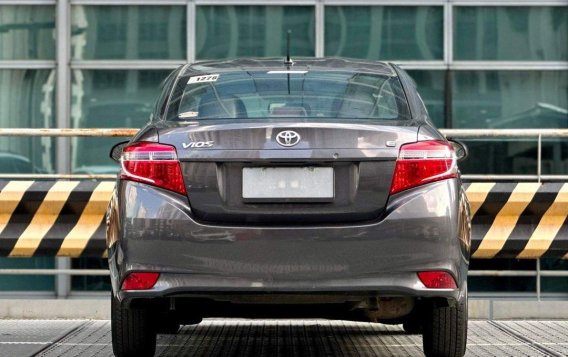 Selling White Toyota Vios 2014 in Makati-3