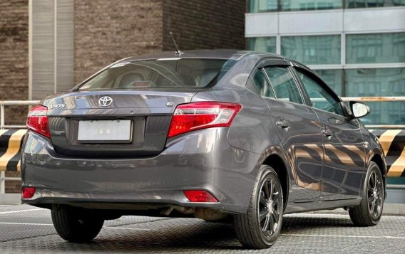 Selling White Toyota Vios 2014 in Makati-5