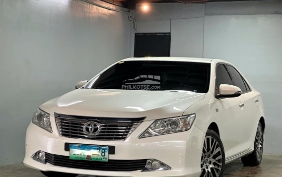 2015 Toyota Camry 2.5 V White Pearl in Manila, Metro Manila-12