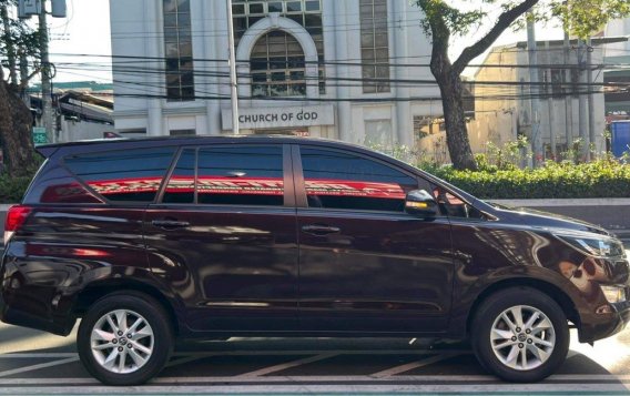 Sell White 2017 Toyota Innova in Quezon City-3
