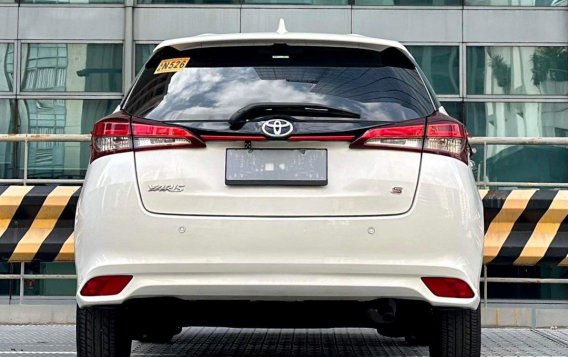 Sell White 2018 Toyota Yaris in Makati-4