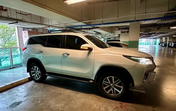 Pearl White Toyota Fortuner 2016 for sale in Parañaque-4