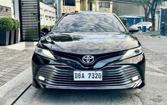 Selling White Toyota Camry 2020 in Pasig-2