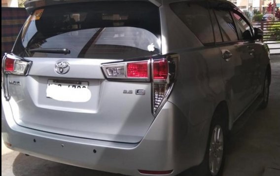 Sell Silver 2017 Toyota Innova in Santo Tomas-2