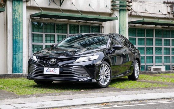 Sell White 2019 Toyota Camry in Quezon City