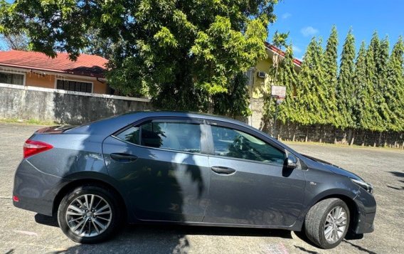 White Toyota Altis 2014 for sale in Parañaque-3