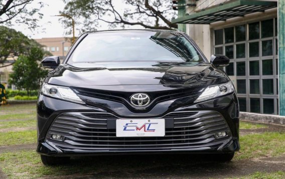 Sell White 2019 Toyota Camry in Quezon City-1