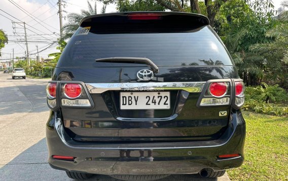2016 Toyota Fortuner  2.4 V Diesel 4x2 AT in Las Piñas, Metro Manila-10