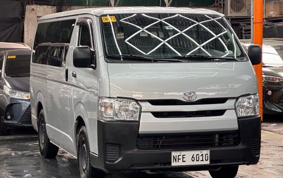 White Toyota Hiace 2022 for sale in 