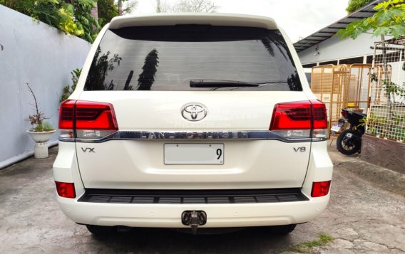 2017 Toyota Land Cruiser Premium 4.5 4x4 White Pearl AT in Parañaque, Metro Manila-14