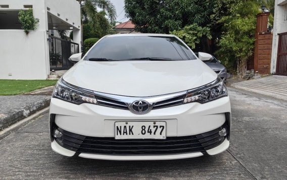White Toyota Altis 2018 for sale in Automatic