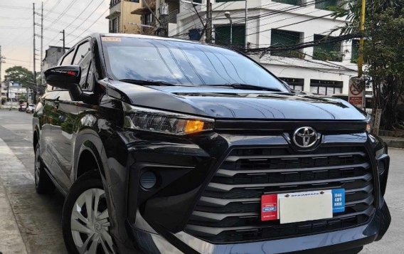 White Toyota Avanza 2022 for sale in Manila-2