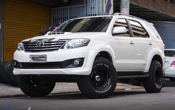2014 Toyota Fortuner  2.4 V Diesel 4x2 AT in Manila, Metro Manila-3