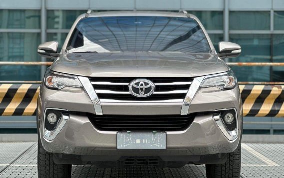 White Toyota Fortuner 2016 for sale in Makati-1