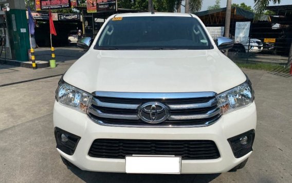 White Toyota Hilux 2020 for sale in 