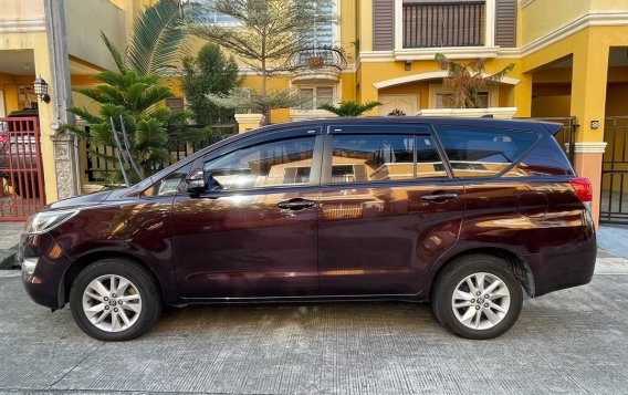 Sell White 2018 Toyota Innova in Manila-1